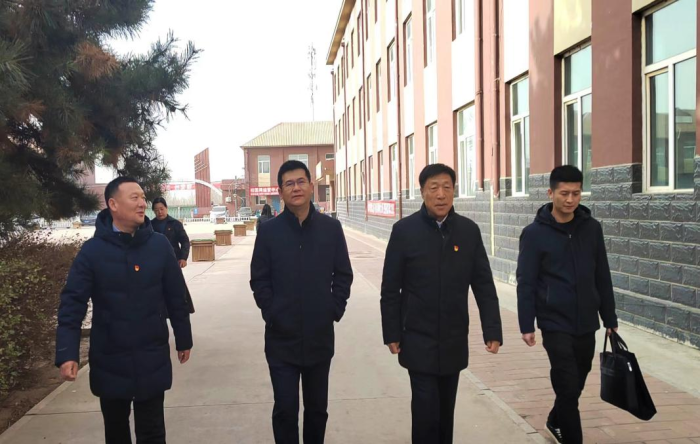 (主題教育進行時）崔鵬飛一行到我院檢查指導 主題教育開展情況