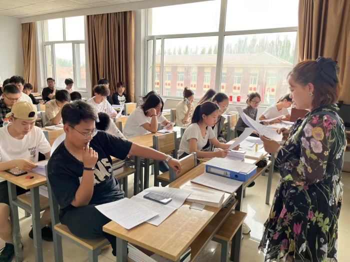 媒體技術(shù)系專(zhuān)題組織校企合作簽約儀式