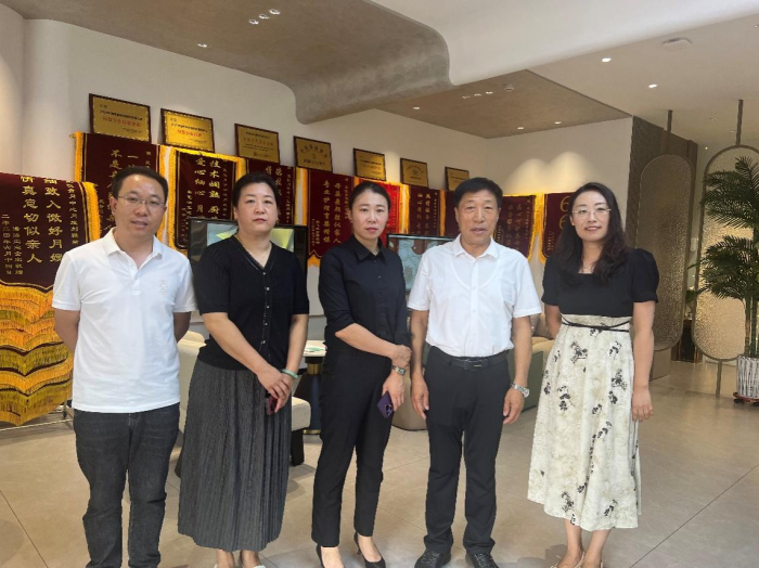 書記校長訪企拓崗促就業(yè)專項行動系列報道 院長帶隊走訪母嬰養(yǎng)護中心、養(yǎng)老服務(wù)公司促就業(yè)